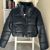 Cropped Puffer Coat Photo 0
