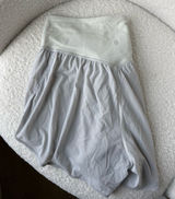 Lululemon Nulu and Mesh High-Rise Yoga Short 3.5" Bone, size 8 Photo 0