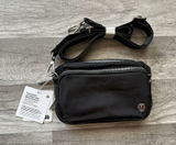 Lululemon Everywhere Crossbody Bag Black New With Tags 2L Photo 0