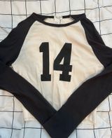 Brandy Melville Long Sleeve  Photo 0