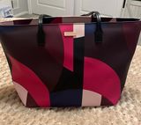 Tote Photo 0