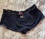 Edikted shorts Photo 0