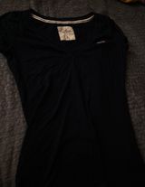Tee Photo 0