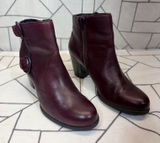 Born Leather Ankle Boots Size 9M Burgundy Buckle‎ Detail Block Heel F41847 Photo 0