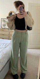 Green Trousers Photo 0