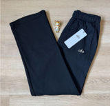 Alo Yoga Accolade Black Straight Leg Sweatpants Photo 0