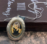 Audrey Hepburn Photo Locket Necklace Vintage Silver Oval Pendant 18” Chain Photo 0