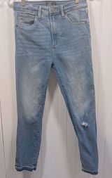 Abercrombie & Fitch Simons high rise ankle jeans Photo 0