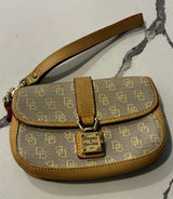 Dooney & Bourke Tan Signature Canvas Wristlet with Gold Hardware Photo 0