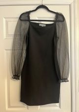Black Dress Photo 0