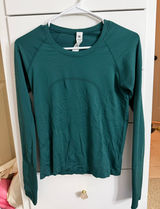 Lululemon Long Sleeve Swiftly Photo 0