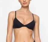 SKIMS Fits Everybody Plunge Bra 34B Photo 0