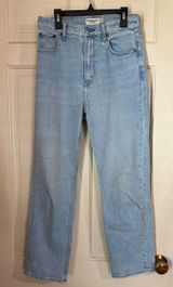 Abercrombie & Fitch Women's Ultra High Rise Ankle Straight Jeans Size 27/4 Photo 0