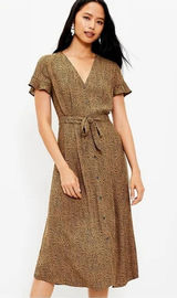 LOFT Leopard Print V-Neck Tie-Waist Midi Dress Women's Size 0 Photo 0