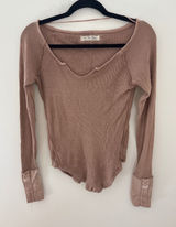 We The Free Free People Ribbed Scoop Neck Long Sleeve Top Mauve‎ Brown Small Photo 0