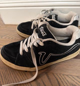 Vans Swirl Skate Shoes Black/White Suede Women's 10 Y2K Vintage Photo 0