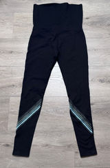 Beyond‎ the Bump Beyond Yoga Maternity Leggings Black Striped SP3431M Size Large Photo 0