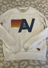 White Sweatshirt Photo 0
