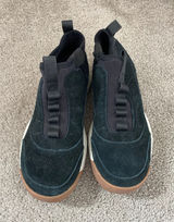 L.L.Bean Women’s Suede Slip On Comfort Sneakers Black Casual Shoes Size 7 Photo 0