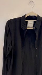 Button Up Shirt Photo 0