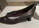 Easy Street Womens Pewter Metallic Square Toe Ruched Low Kitten Heel Pumps 7.5M Photo 0