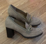 Giani Bernini Taupe Suede Block Heel Loafers Size 8.5M Photo 0