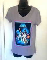 Vintage Star Wars tee in gray graphic of movie stars size m Photo 0