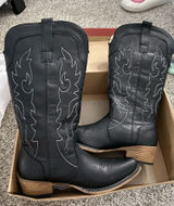 Cow girl boots Photo 0