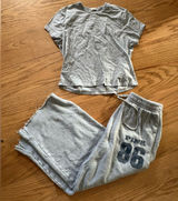 Grey tshirt and sweatpants set Photo 0