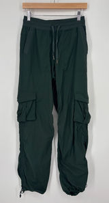 Lululemon Dance Studio Relaxed-Fit Mid-Rise Cargo Pant Women’s Size XS (4-6) Photo 0