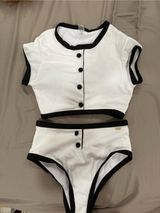 White & Black Contrast High-Waist Bikini Set Photo 0