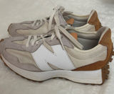 New Balance 327 sneaker in the "Sea Salt with Rust Oxide" Women's sz 6 Photo 0