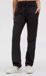 Lululemon lined mid rise studio dance pant size 6 in black ruched leg Photo 0