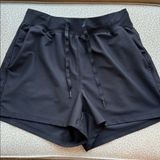 NWOT Old Navy Active Powersoft Women's Black athletic gym workout Shorts S Photo 0