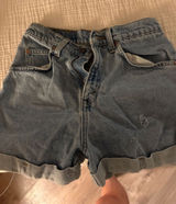 Levi’s shorts  Photo 0
