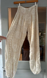 lotus and luna hippie pants Photo 0