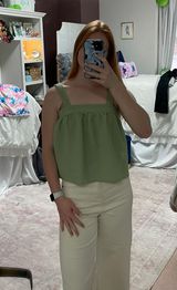 Green Top Photo 0