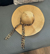 Tan straw sun hat with leopard print ribbon Yellow Photo 0