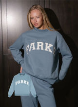 PARKE Mockneck Sweatshirt Photo 0