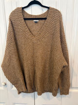 American Eagle tan oversized v neck sweater size XL Photo 0
