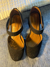 Easy Spirit Cindie Mary Jane pump 
Size 6 Photo 0