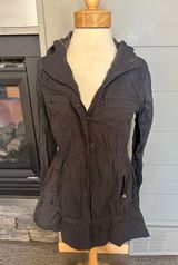 Lululemon Windbreaker Photo 0