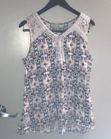 Carolyn Taylor floral tank top with lace L Photo 0
