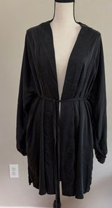 Lunya Black Washable Silk Long Sleeve Belted Lounge Robe Size XS/SM Photo 0