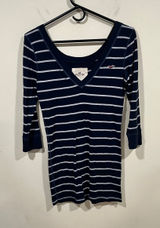 Hollister Co. navy blue and gray striped 3/4-sleeve V-neck babydoll top large Photo 0
