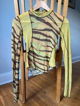 Long-sleeve Top Photo 0