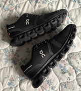 Triple Black On Cloud Running Shoes Women’s 7 Photo 0