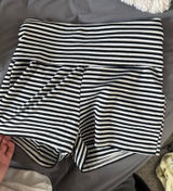 Boutique fold over shorts  Photo 0