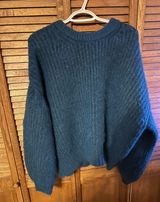 Sweater Photo 0