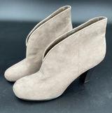 Aerosoles Winterstrole Taupe Faux Suede V-Cut Ankle Boots Shooties Size 7.5 M Photo 0